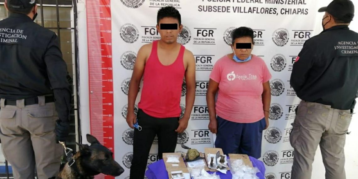 EN CATEO FGR ASEGURA A DOS PERSONAS Y DROGA EN VILLAFLORES