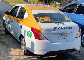 Asegura SSyPC droga en taxi abandonado en Tuxtla Chico