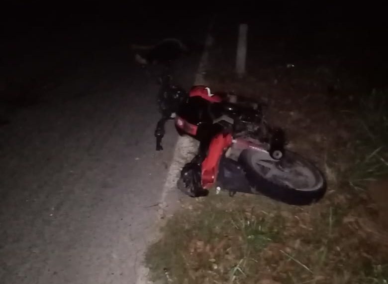 Motociclista muere al ser atropellado
