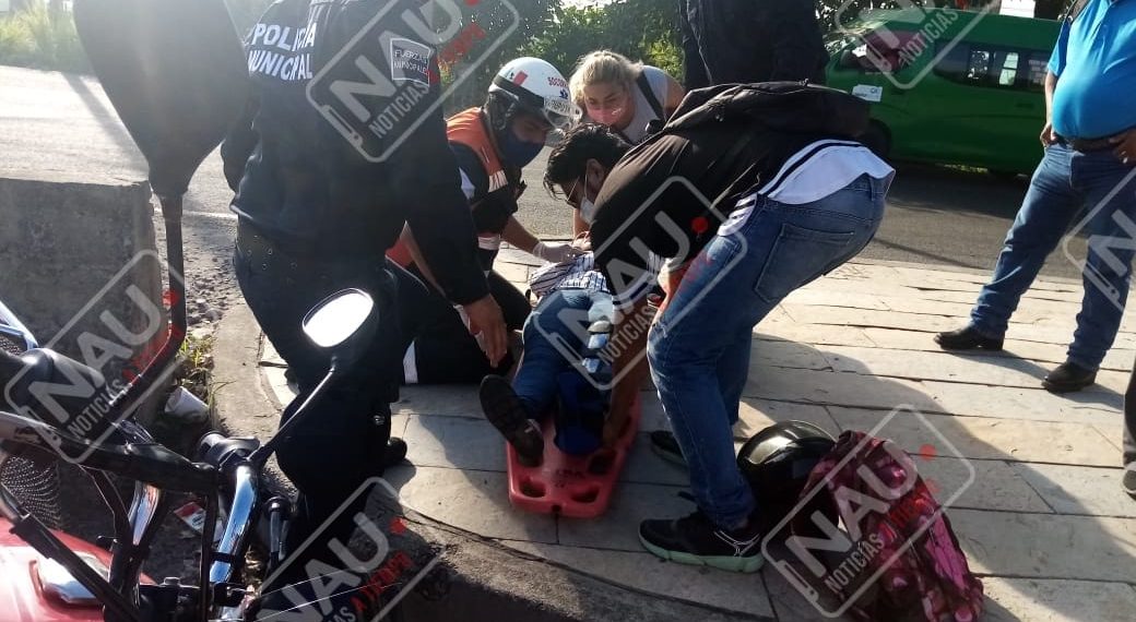 Agarro a golpes a su señora madre