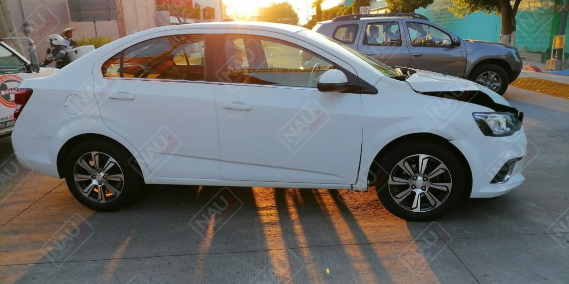 Encontronazo Deja Sólo Daños