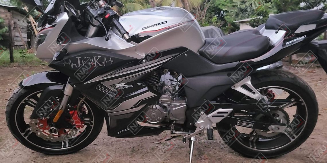 Dos sujetos armados se robaron con violencia una motocicleta