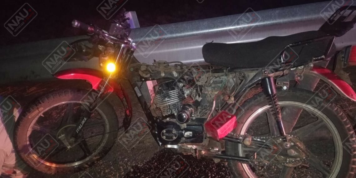 Dos lesionados al derrapar la motocicleta en que se desplazan