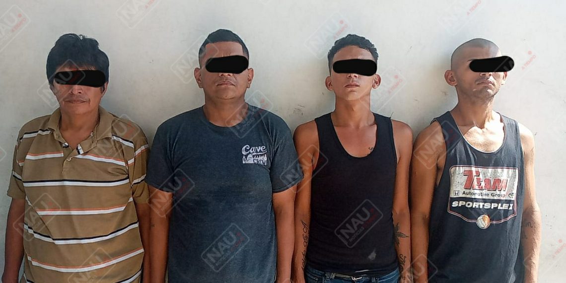 4 barrios 18 detenidos con 20 bolistas de marihuana