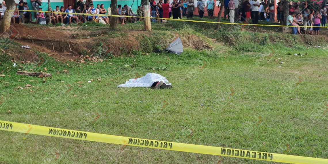 Asesinan a una persona en el campo del Ejido 20 de noviembre