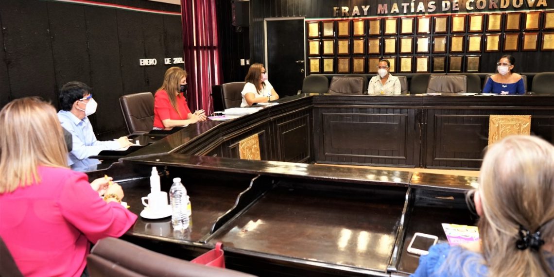 SOSTIENEN REUNION DE TRABAJO AUTORIDADES MUNICIPALES Y LA PROCURADURÍA DEL CONTRIBUYENTE