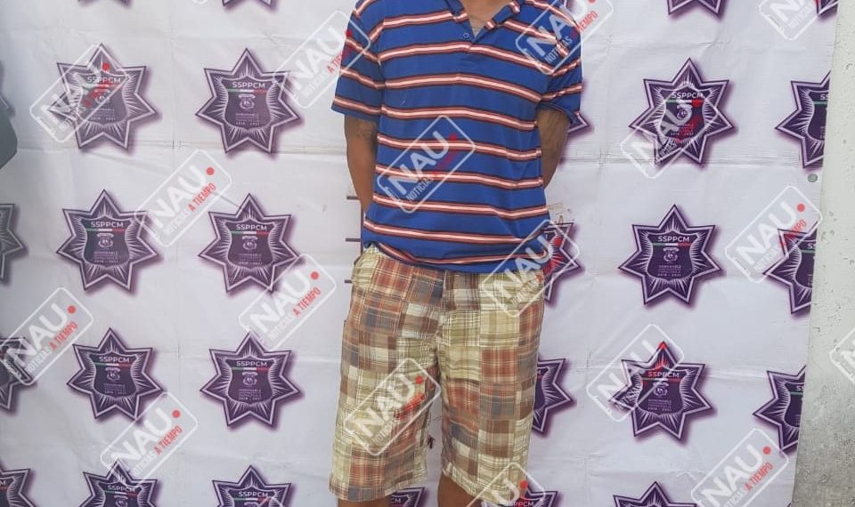 Detenido por golpear a combista y daño a la unidad.