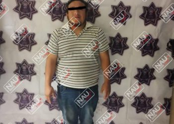Detenido por golpear a combista y daño a la unidad.