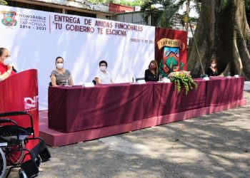 AYUNTAMIENTO Y DIF TAPACHULA ENTREGAN AYUDAS FUNCIONALES A GRUPOS VULNERABLES
