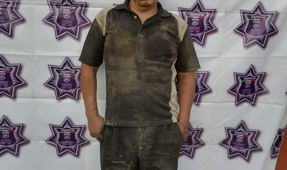 POLICÍAS MUNICIPALES LO DETUVIERON POR VIOLENCIA FAMILIAR