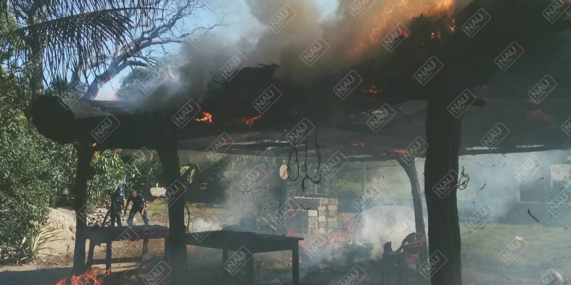 Se incendia una galera en Mazatán