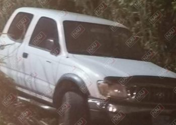 Abandonan camioneta en Mazatán