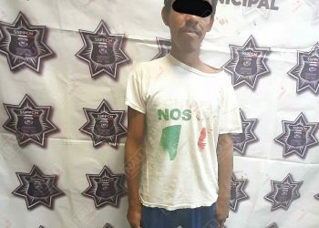 Sujeto detenido por golpear a su mamá