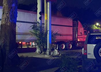 NO HUBO TRAILER ROBADOInventan robo de trailer y dejan libre al chófer, dejan en vergüenza a la GN.