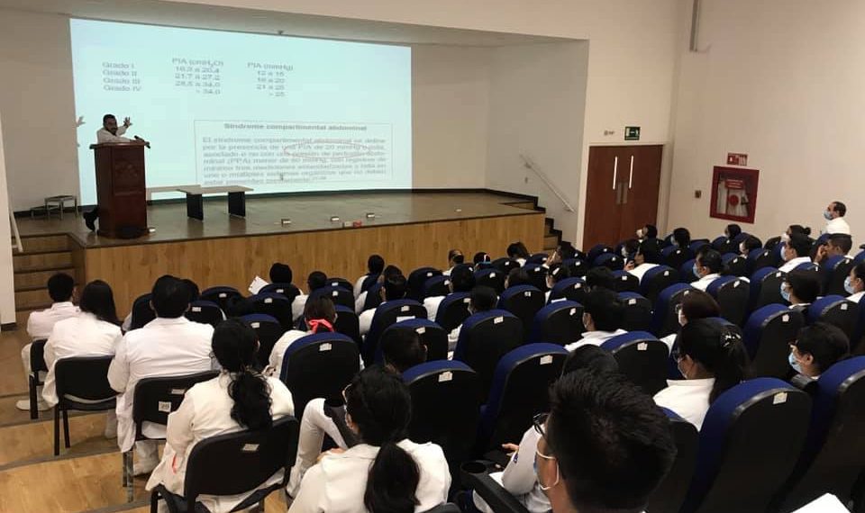 Capacitación Y Actualización, Fundamental Para Contar Con Mejores Profesionales De La Salud