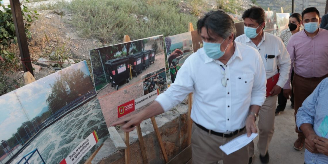 Carlos Morales: pian, pianito