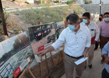 Carlos Morales: pian, pianito