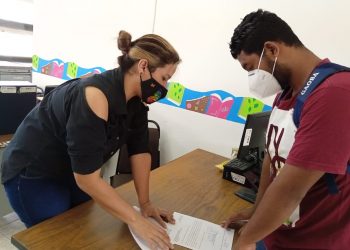 AYUNTAMIENTO DE TAPACHULA APOYA A ESTUDIANTES CON BECAS UNIVERSITARIAS