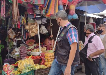 FORTALECEN MEDIDAS SANITARIAS POR COVID-19 EN MERCADOS DE TAPACHULA