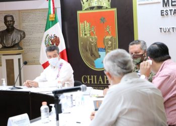 Piden no asistir a lugares concurridos y usar cubrebocas para evitar propagación de COVID-19