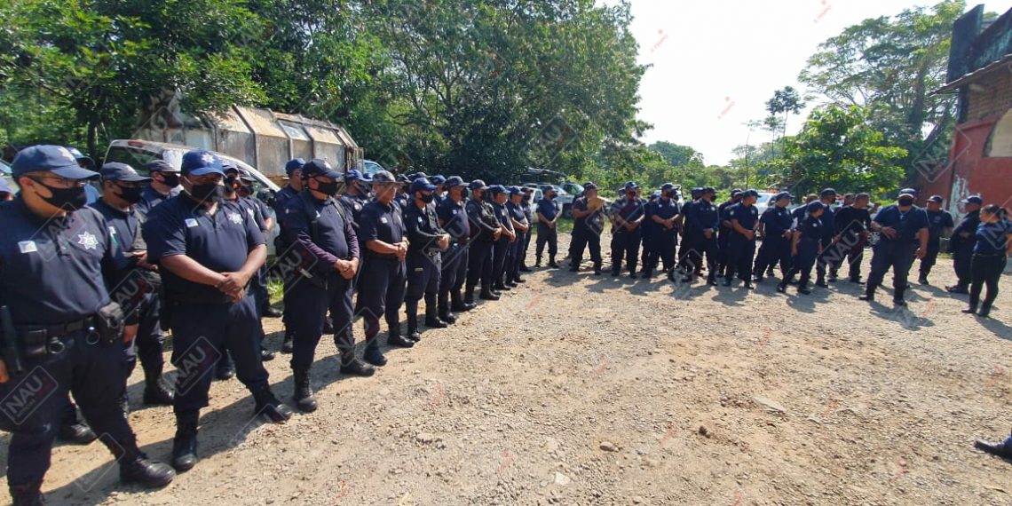 Paran labores policías de Cacahoatán