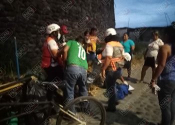 Se volcó en el triciclo de carga en la Colonia Los Reyes