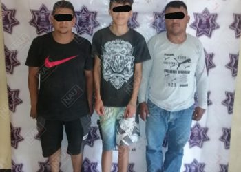 Tres detenidos con dos motocicletas y un vehículo que no acreditaron su propiedad