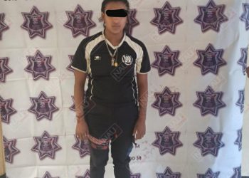 Detienen a Hondureña con vehículo con reporte de robo