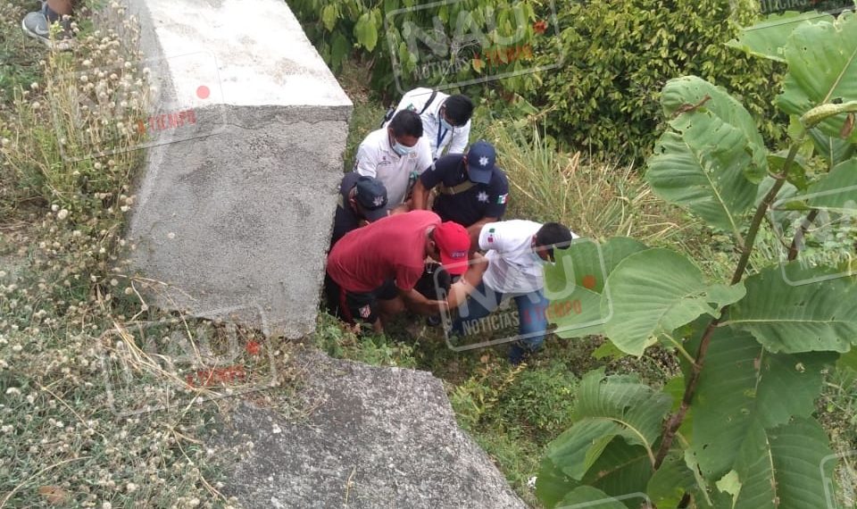 Se accidentó y cayó a un barranco