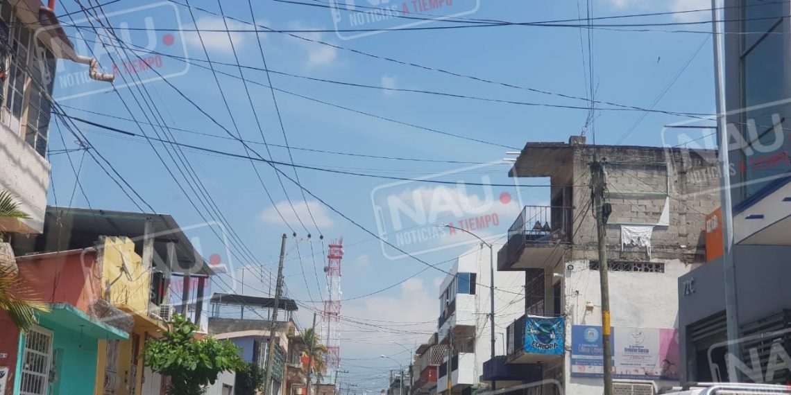 Migrante extracontinental asalta zapatería