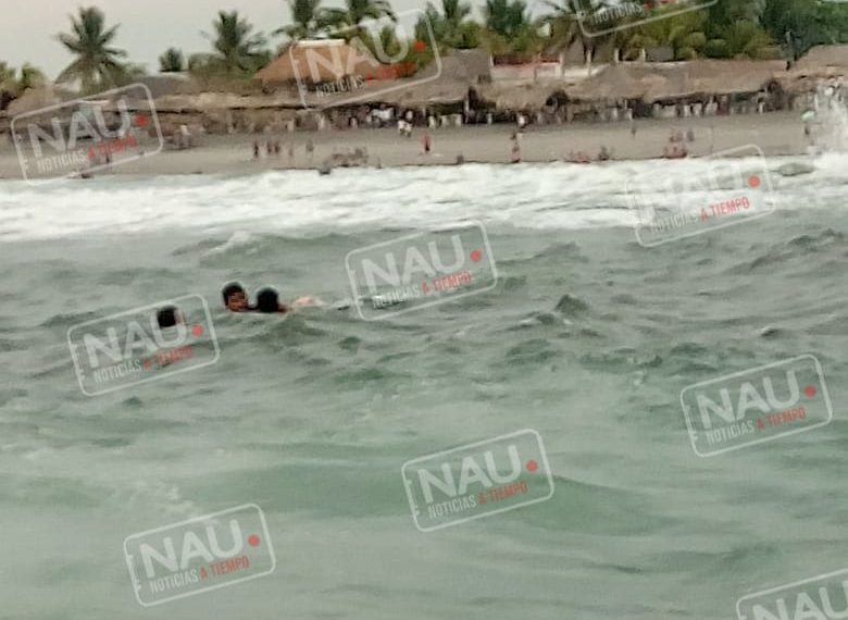 Se salvaron de morir ahogados en Playa San Benito
