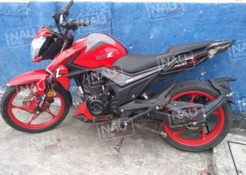 Abandonan motocileta en camino “La Pita”