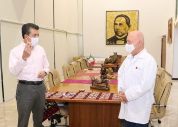 Confirman casos de COVID-19 en personas que vacacionaban por Semana Santa; algunas están graves