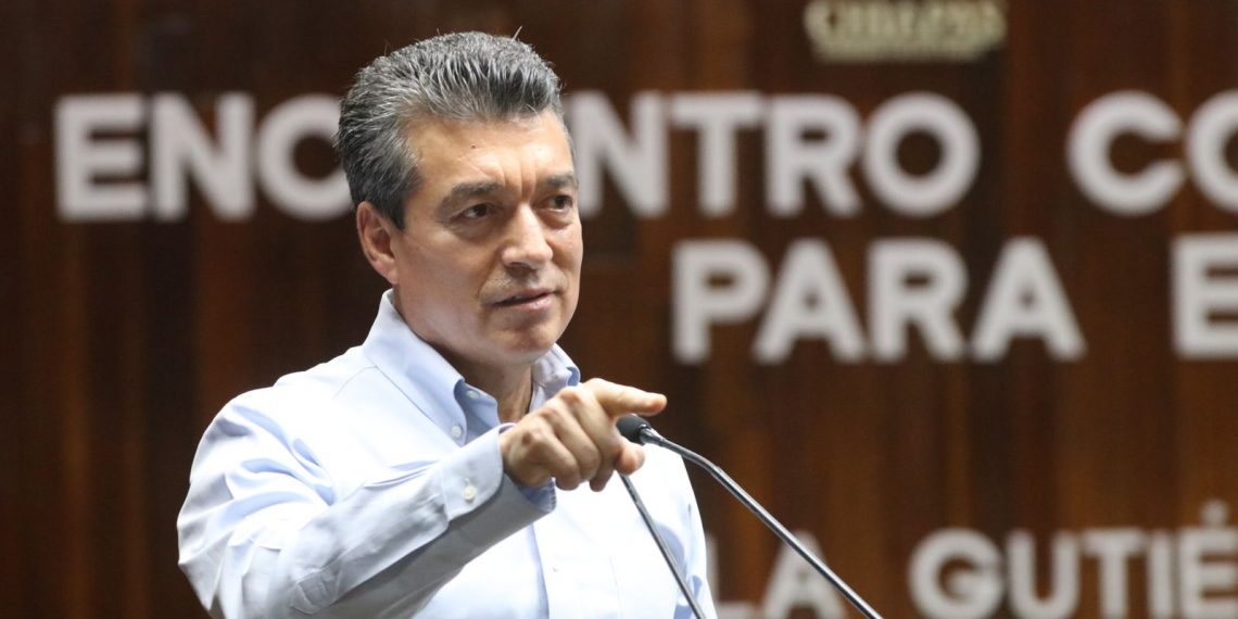 Exhortan a presidentas y presidentes municipales interinos a conducirse con legalidad