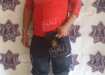 Se hacía pasar por policía federal y extorsionaba a locales con maquinas traga monedas