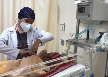 Personal Médico Del Hospital General De Tapachula Logra Recuperación De Menor Con Neumonía