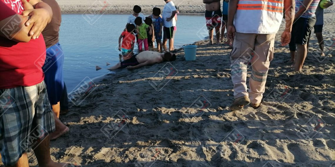 Se aventó un clavado en el estero de Barrita de Pajón y se murió desnucado