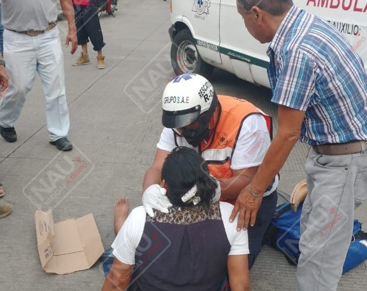 Dos personas que viajaban en una bicicleta resultaron lesionados