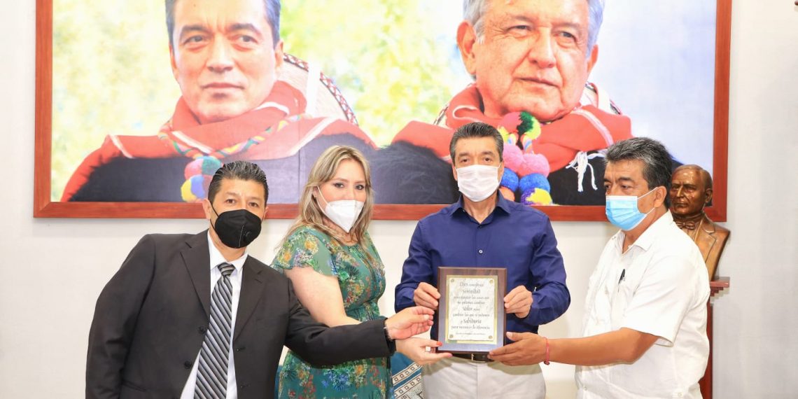 Gobierno de Chiapas sostiene encuentro con integrantes de Alcohólicos Anónimos Sección México