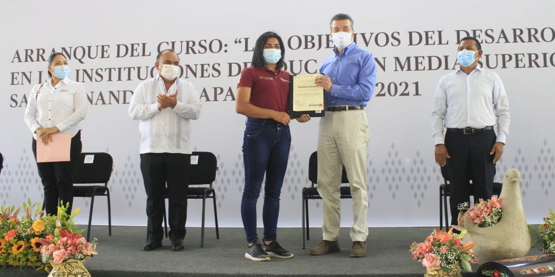 Personal del Cecyte Chiapas se capacita en torno a los Objetivos del Desarrollo Sostenible