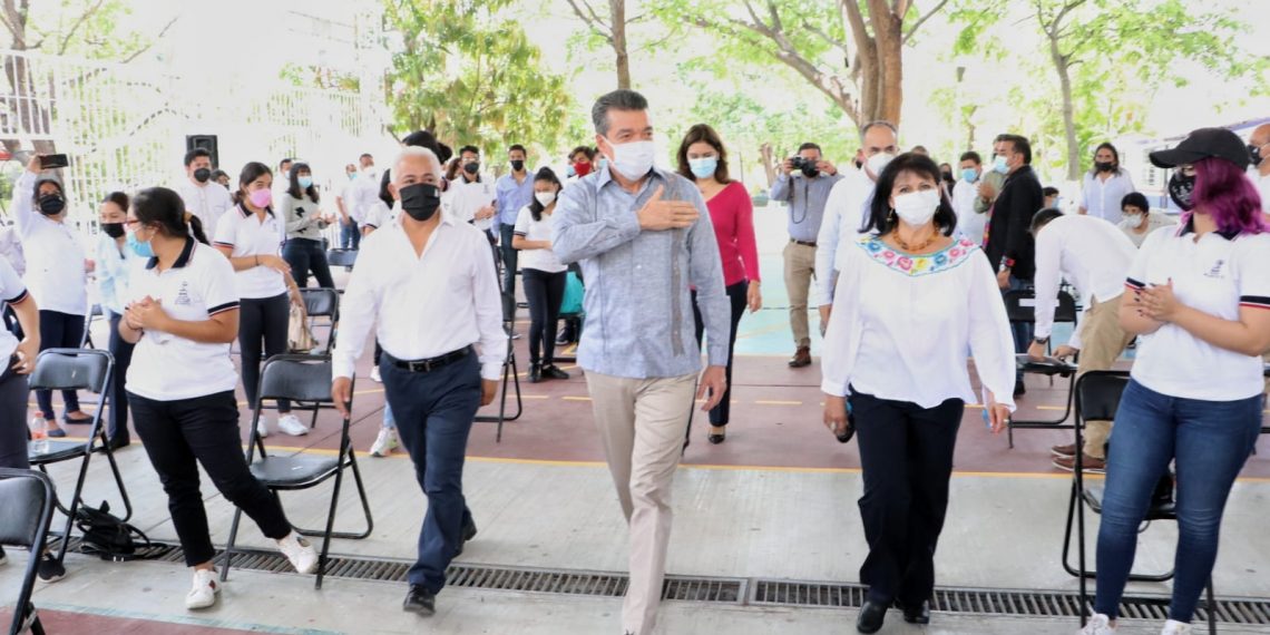 Reconocen a comunidad cobachense por regresar a clases presenciales de forma segura y disciplinada