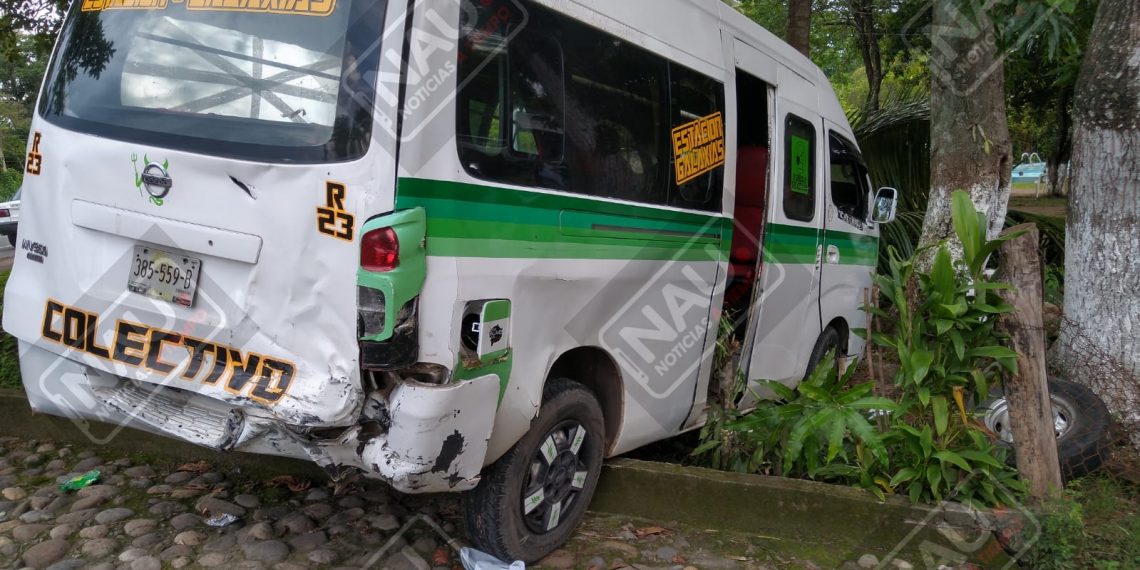 Dos lesionados deja accidente en Tuxtla Chico