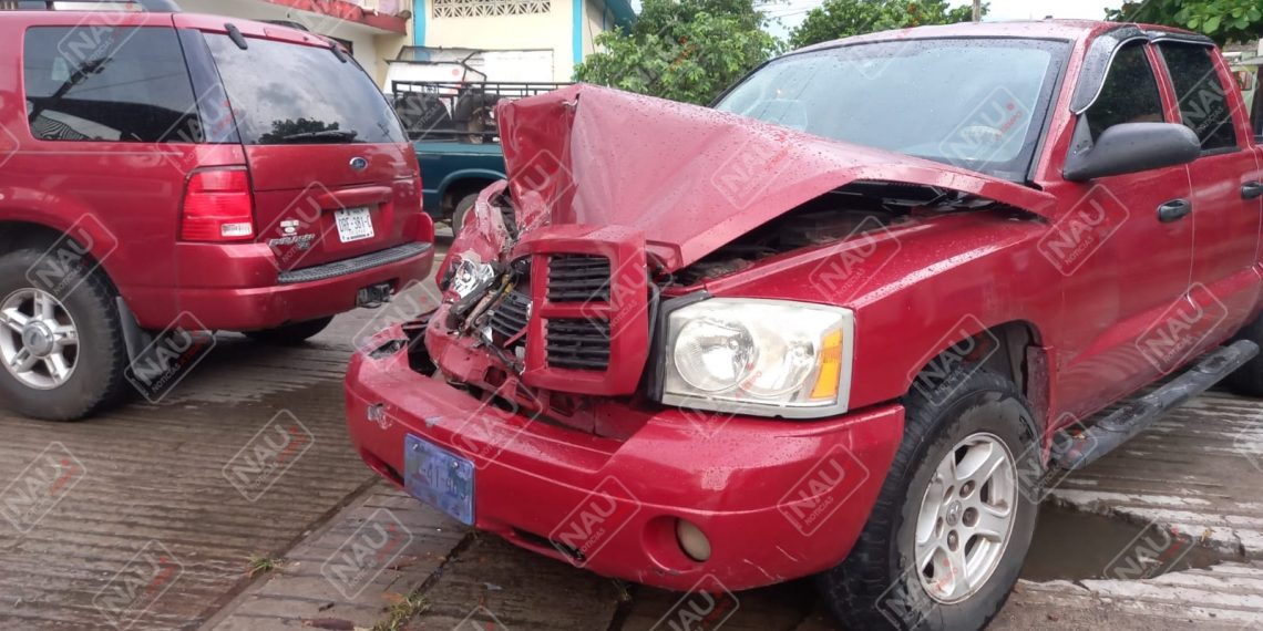 Daños por más de 70 mil pesos deja accidente