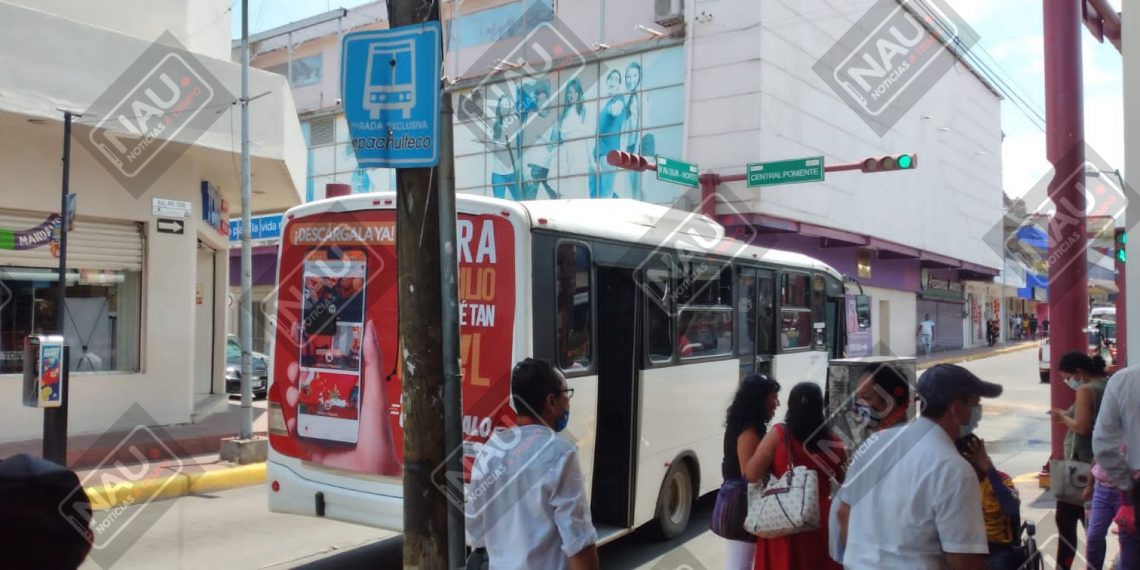 Presuntos normalistas secuestran autobús Tapachulteco