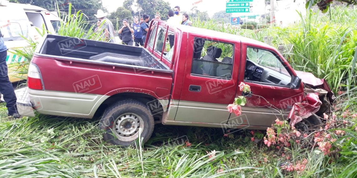Dos lesionados deja accidente sobre la carretera Tuxtla Chico – Tapachula
