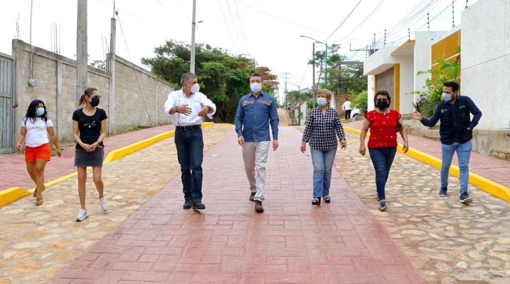 Construir calles mejora la seguridad y el entorno, además de generar empleos: Rutilio Escandón