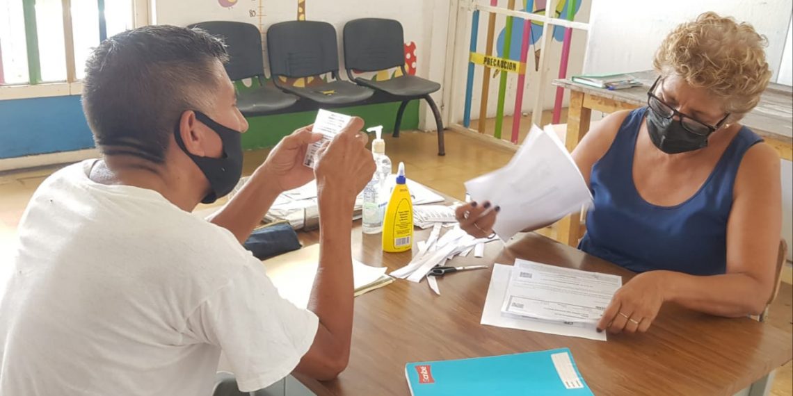 DIF TAPACHULA REINICIÓ ENTREGA DE TARJETAS DEL INAPAM A ADULTOS MAYORES