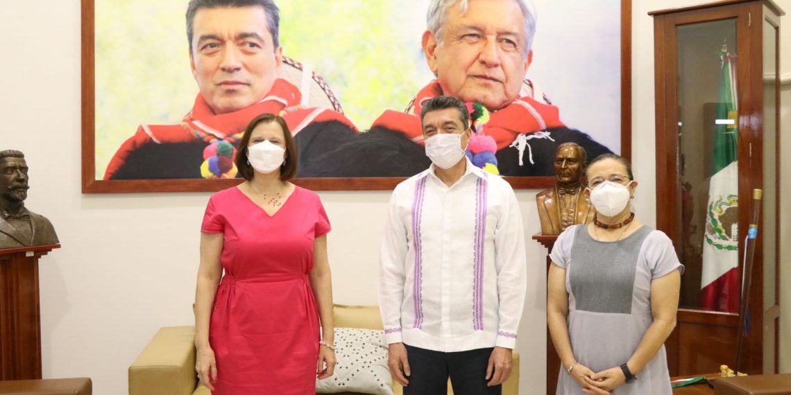 Rutilio Escandón se reúne con la embajadora de Serbia en México