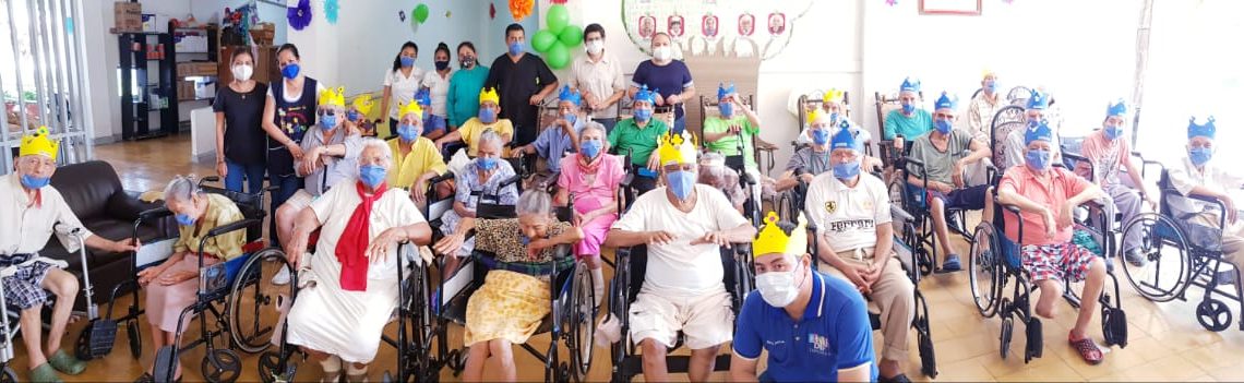 FESTEJÓ DIF TAPACHULA EL DÍA DEL PADRE CON ABUELITOS DE LA CASA HOGAR DEL ADULTO MAYOR