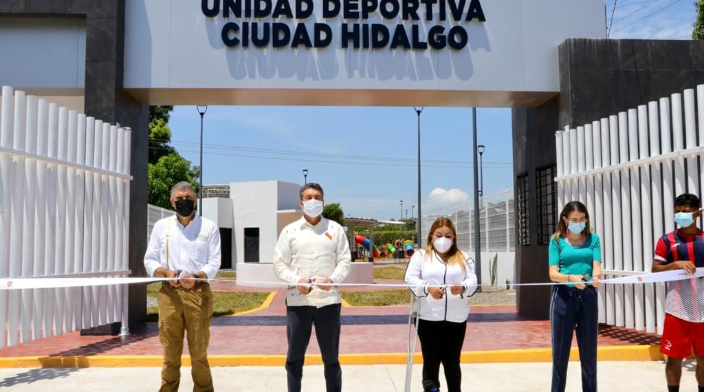 En Suchiate, Rutilio Escandón inaugura Unidad Deportiva Municipal digna y segura